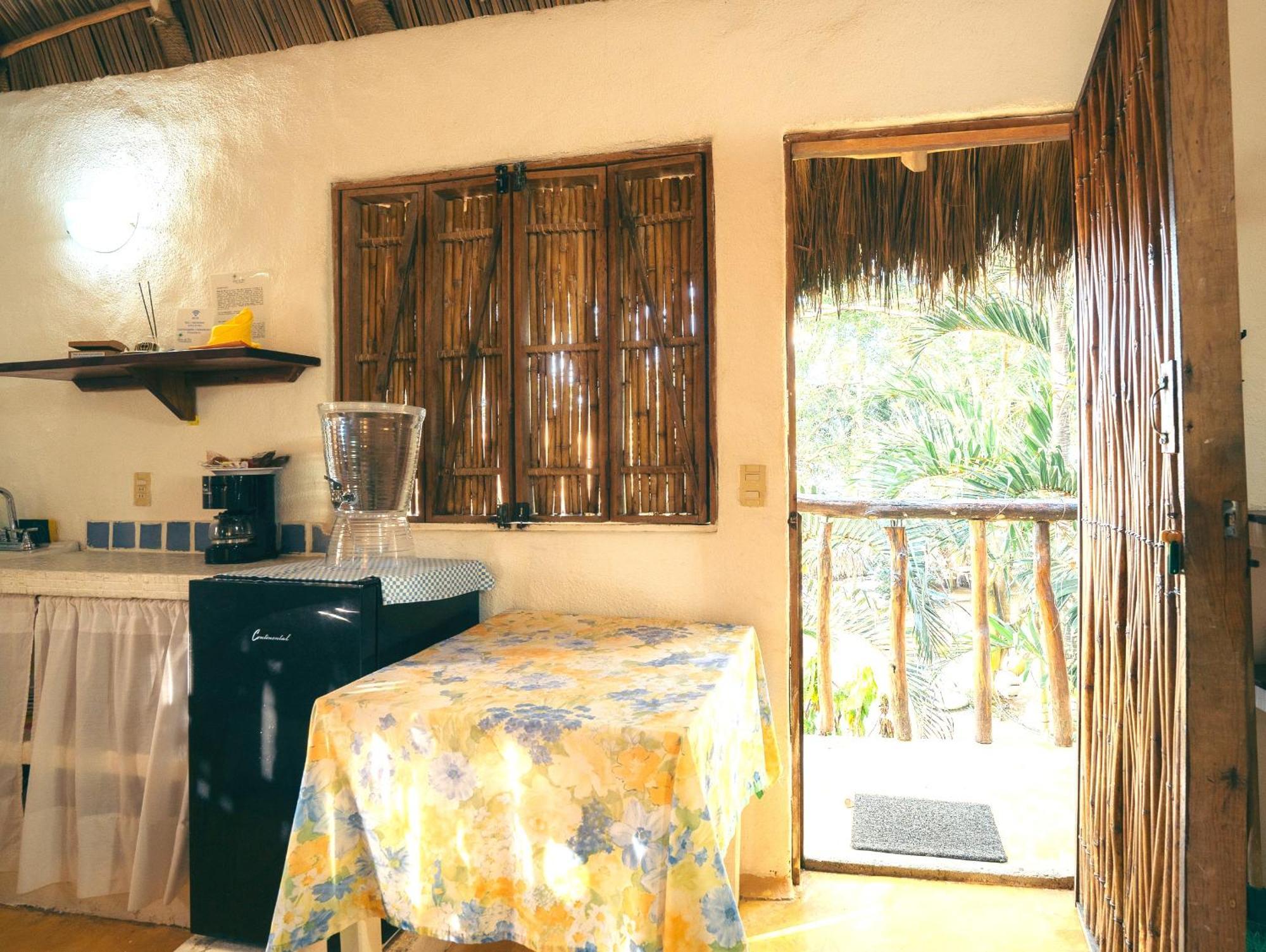 Junto Al Rio Bungalows & Suites Sayulita Bagian luar foto